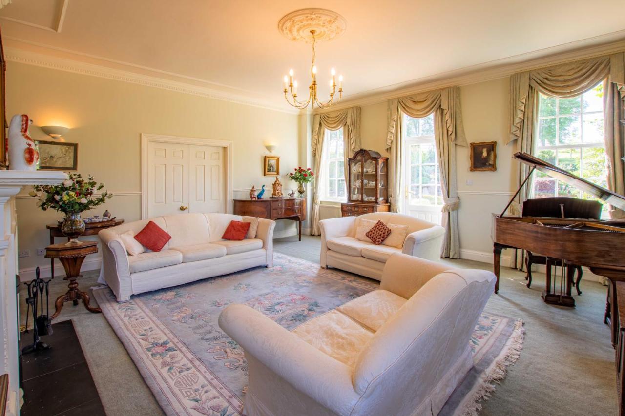 Austons Down Farm B&B Claverdon Buitenkant foto