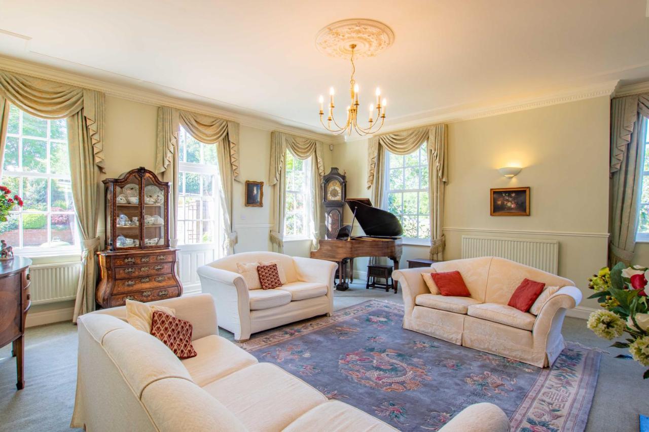 Austons Down Farm B&B Claverdon Buitenkant foto