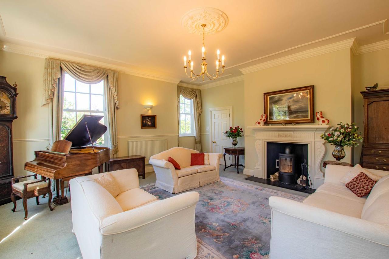 Austons Down Farm B&B Claverdon Buitenkant foto